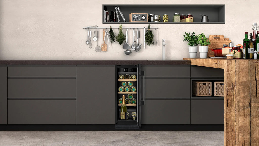 Cantinetta vino da incasso 81.8 x 29.8 cm KU9202HF0
