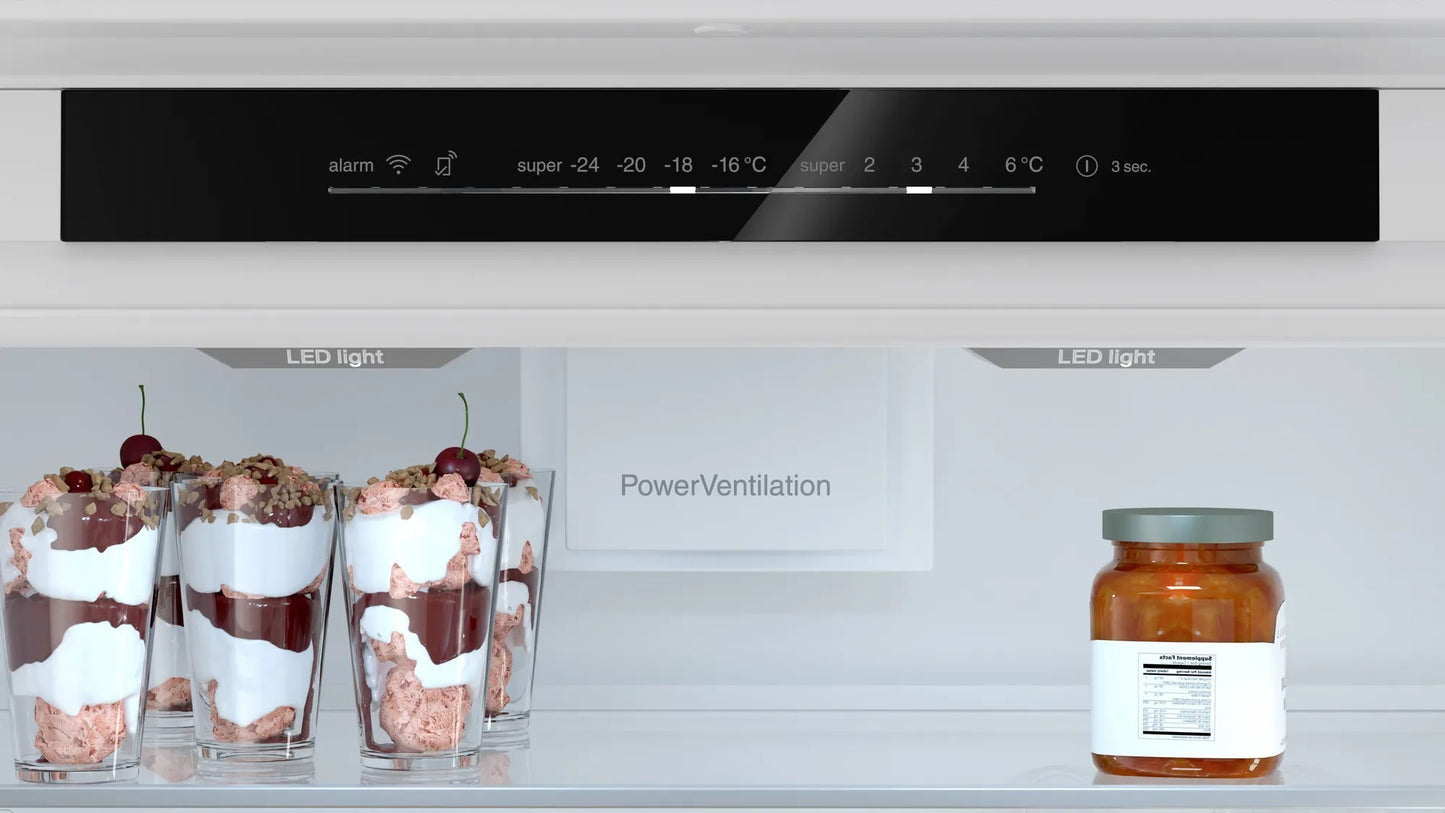 Frigorifero combinato da incasso 193.5 x 70.8 cm cerniera piatta soft closing KB7966DD0