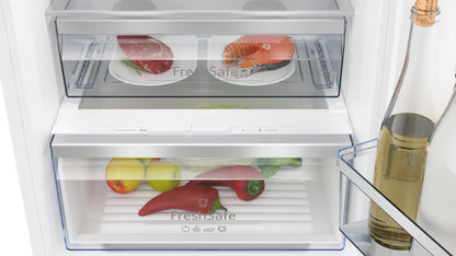 Frigorifero combinato da incasso 177.2 x 54.1 cm cerniera piatta KI7862FE0