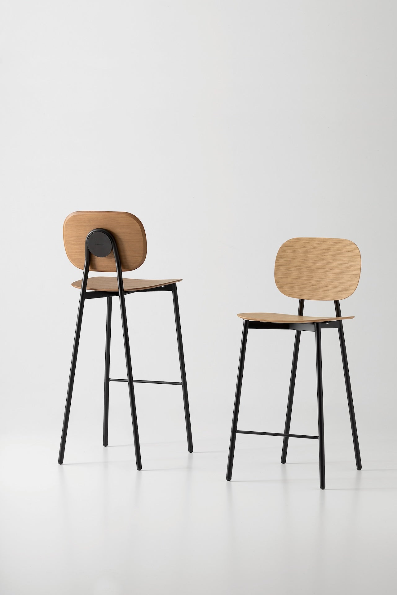 Sgabello Tata Young 6 Impiallacciato