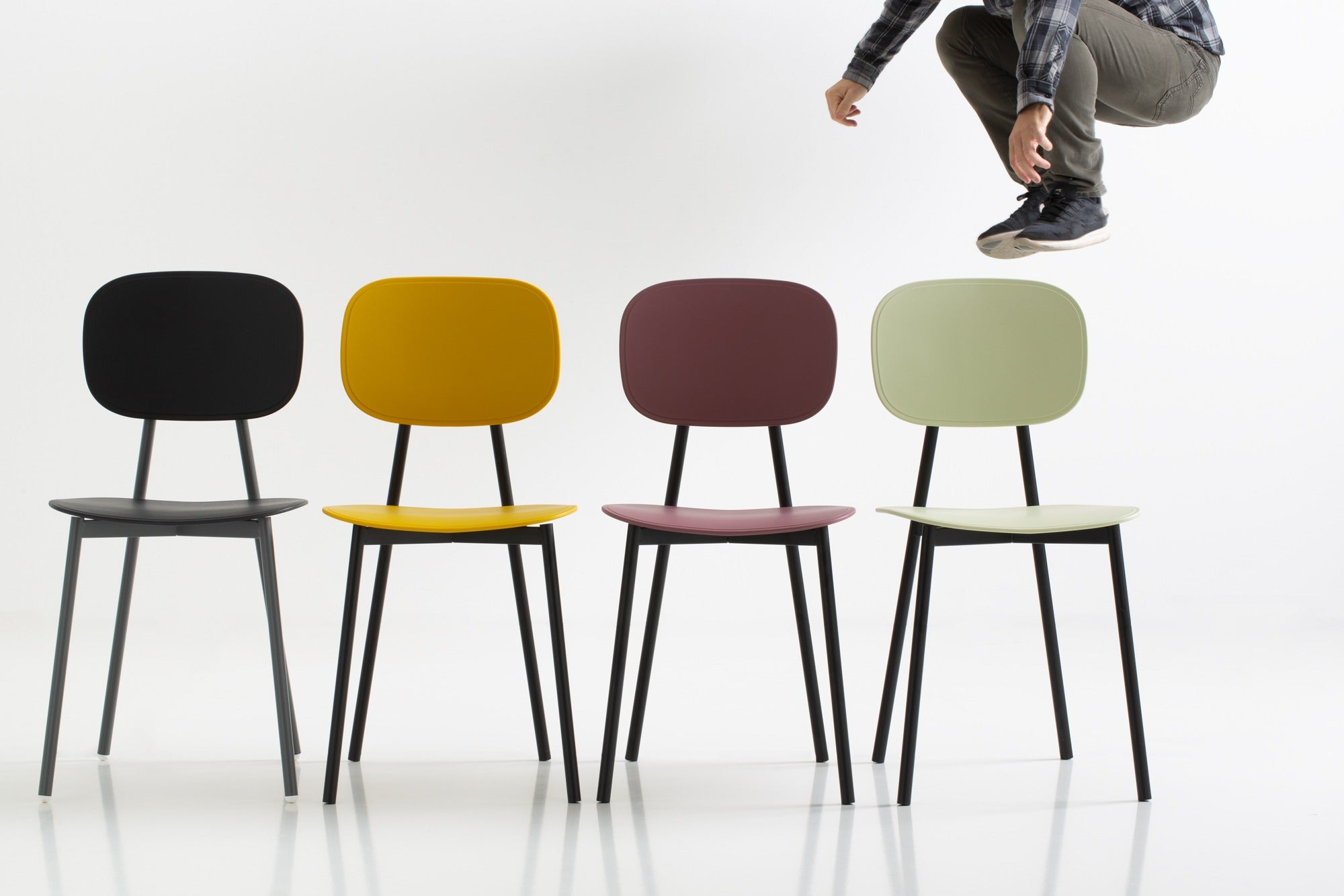 Tata Young Polipropilene